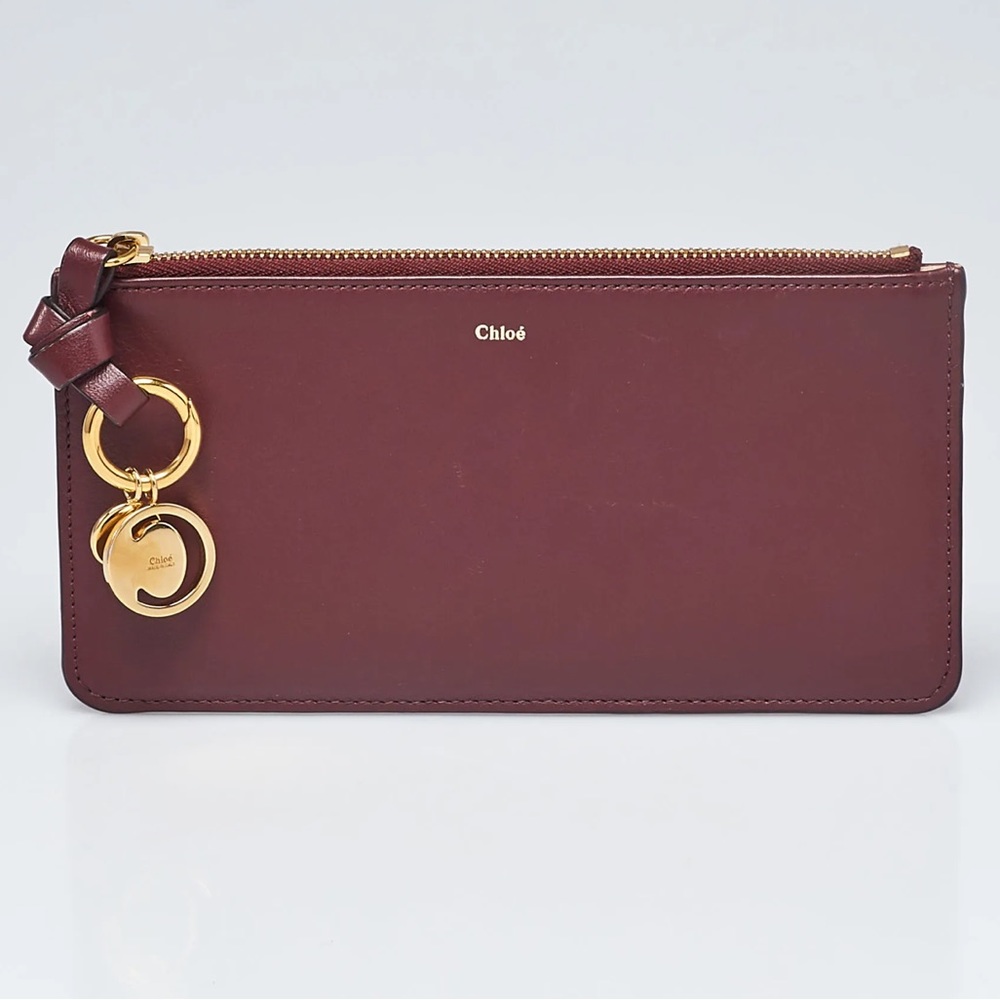 CHLOE FLAT POUCH ALPHABET BURGUNDY